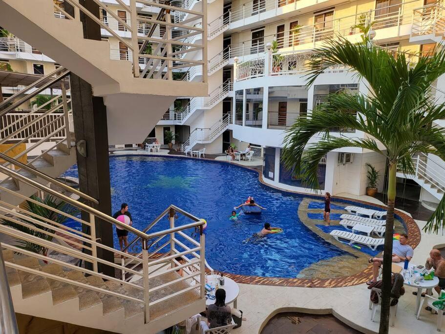 Kandi Resort-Type Spacious 1 Bedroom With Netflix And Free Housekeeping Angeles Esterno foto