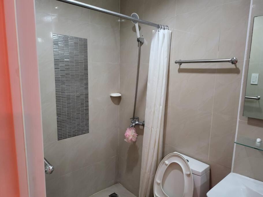 Kandi Resort-Type Spacious 1 Bedroom With Netflix And Free Housekeeping Angeles Esterno foto