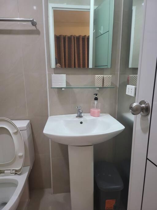 Kandi Resort-Type Spacious 1 Bedroom With Netflix And Free Housekeeping Angeles Esterno foto
